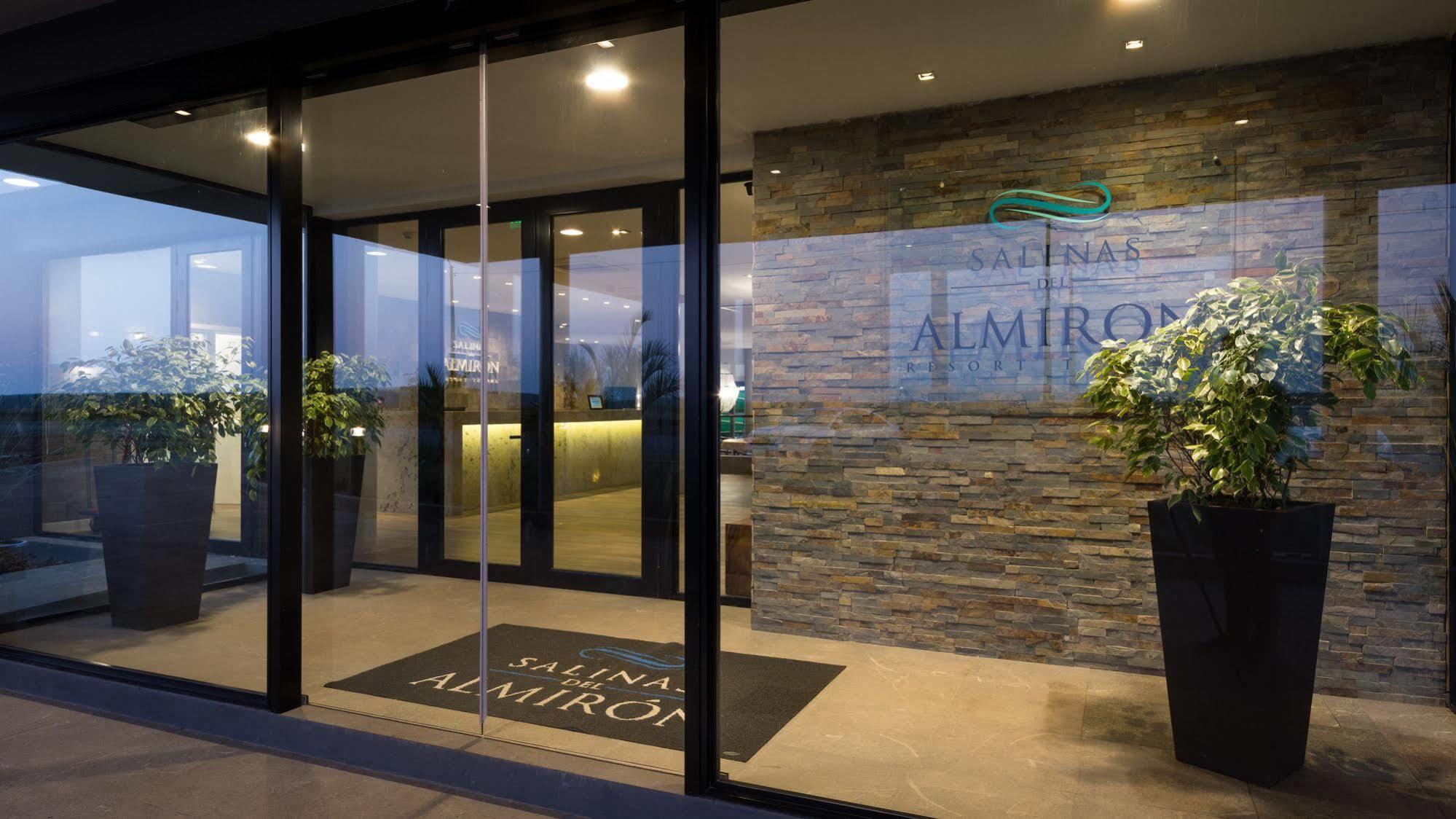 Salinas Del Almiron Resort Termal Termas de Almiron Eksteriør bilde